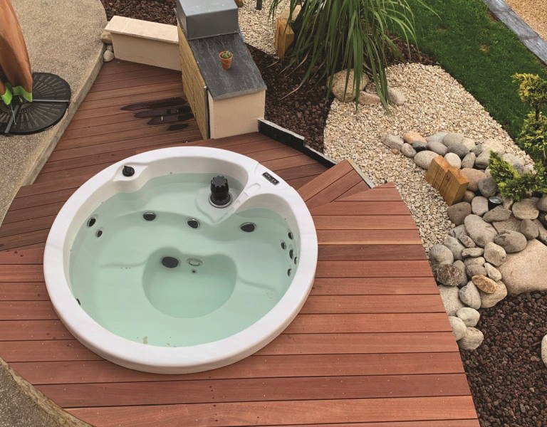 Jacuzzi à Antibes, Fréjus
