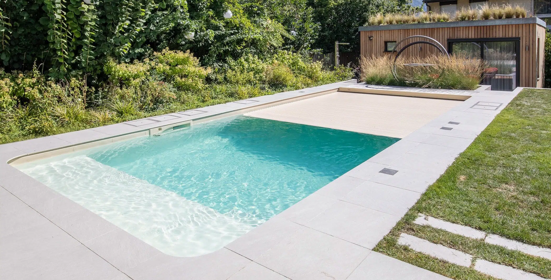 bâche pour piscine Cannes, Antibes, Toulon